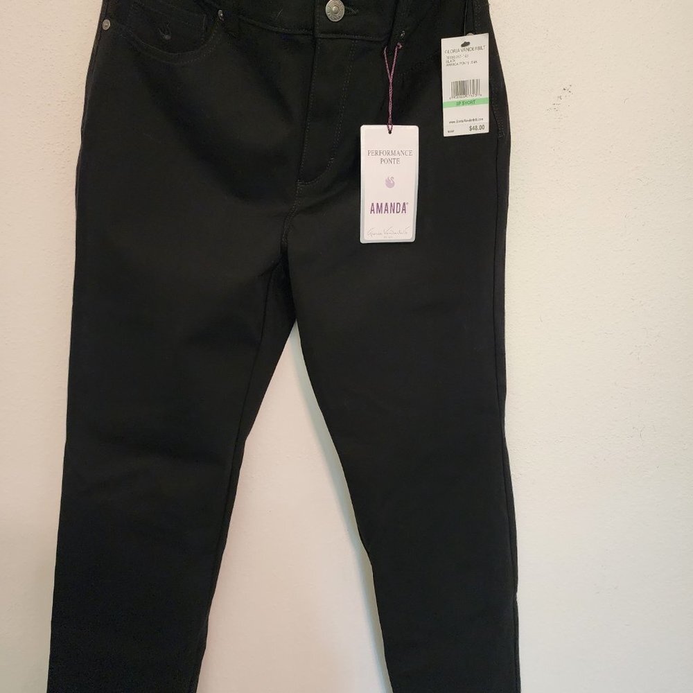 NWT Gloria Vanderbilt Amanda Black Jeans